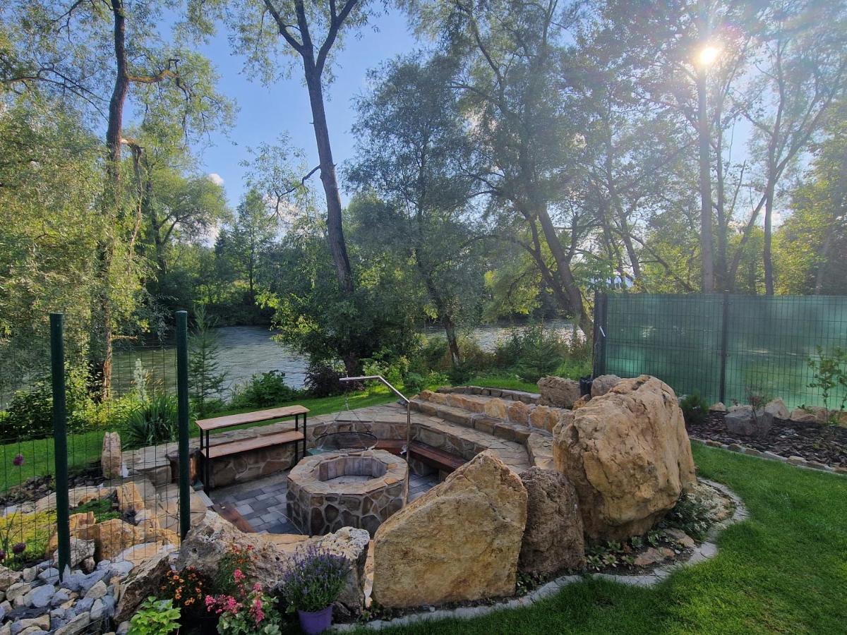 Villa Garden Besenova Luaran gambar