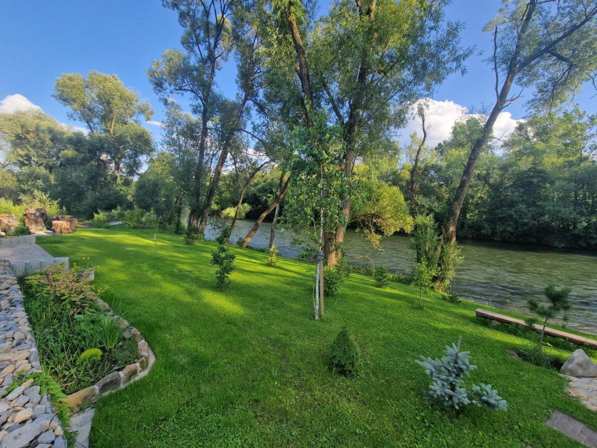 Villa Garden Besenova Luaran gambar
